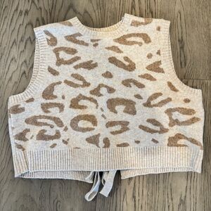 SHEIN‎ Beige Leopard Tie back Knit Sweater Vest